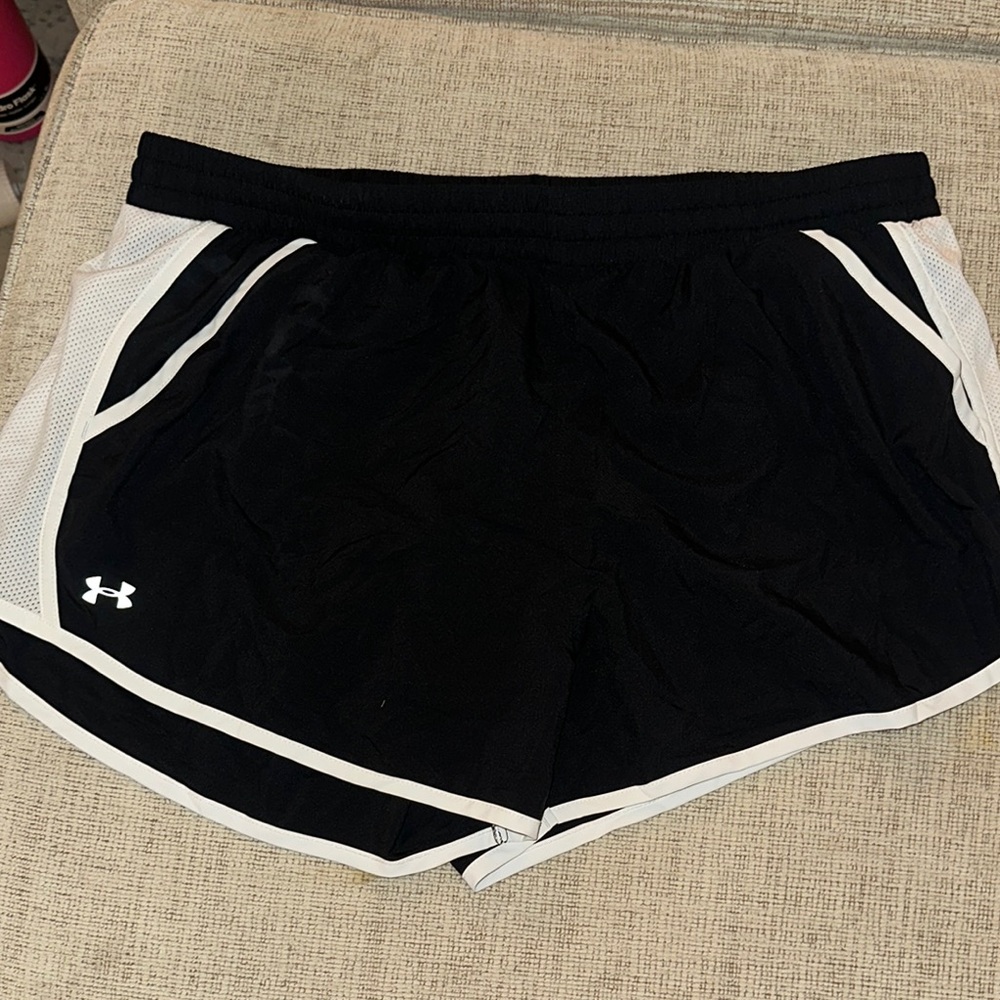Women’s Under Armour Black and White Athletic Running Shorts